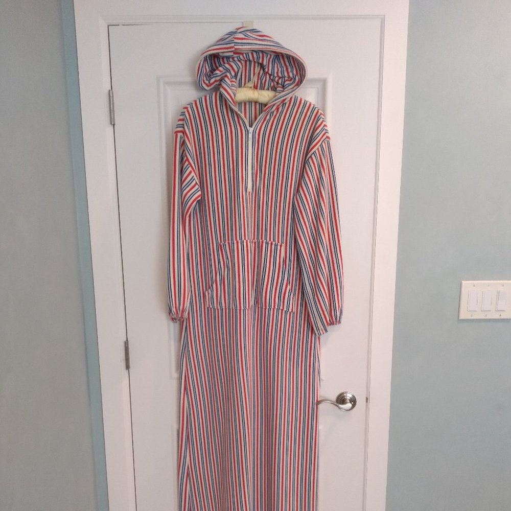 Handmade Womens Hooded Vintage Lounge Bathrobe Red White Blue Stripe Size M